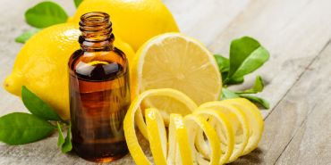 Zoom sur l'huile essentielle de citron
